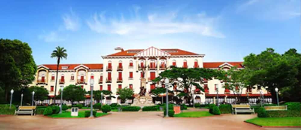 Palace Hotel - Pocos De Caldas Bagian luar foto