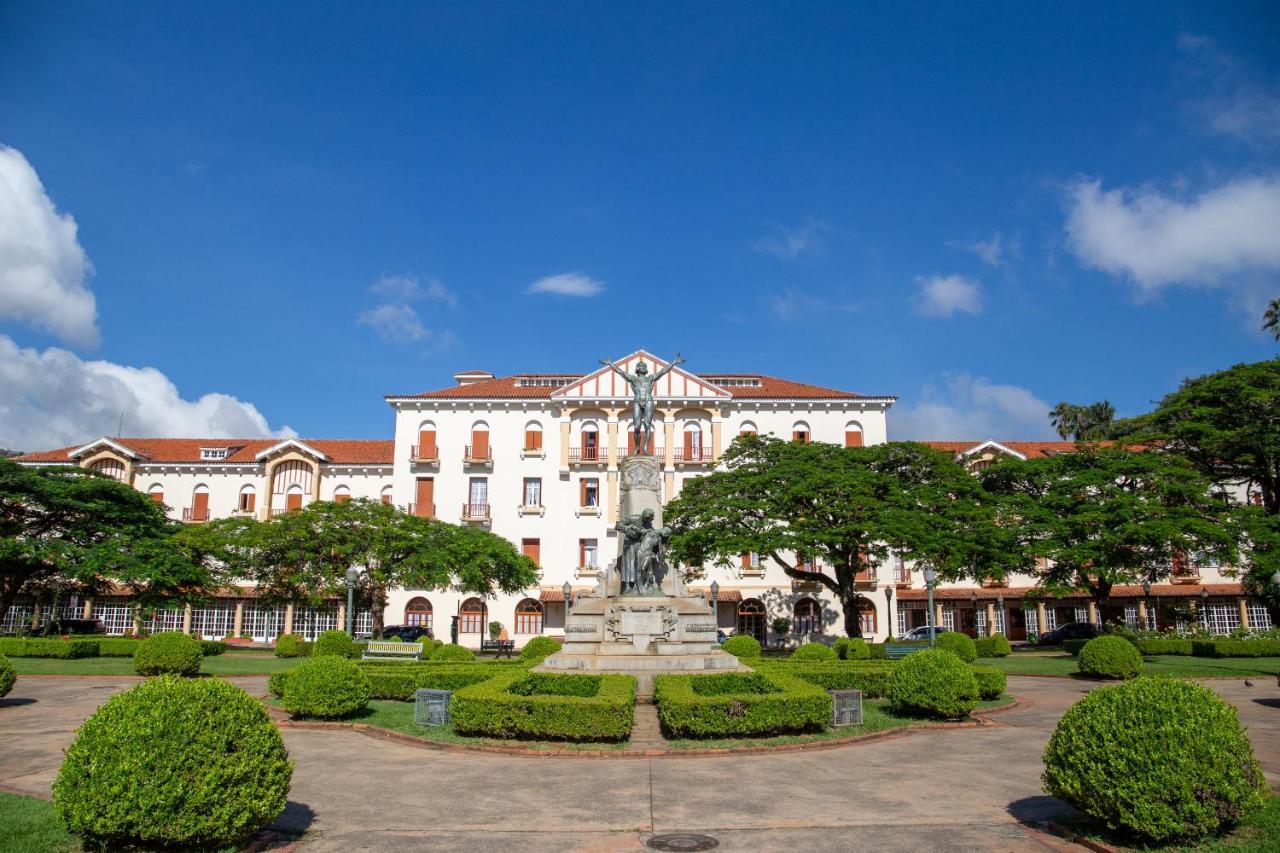 Palace Hotel - Pocos De Caldas Bagian luar foto